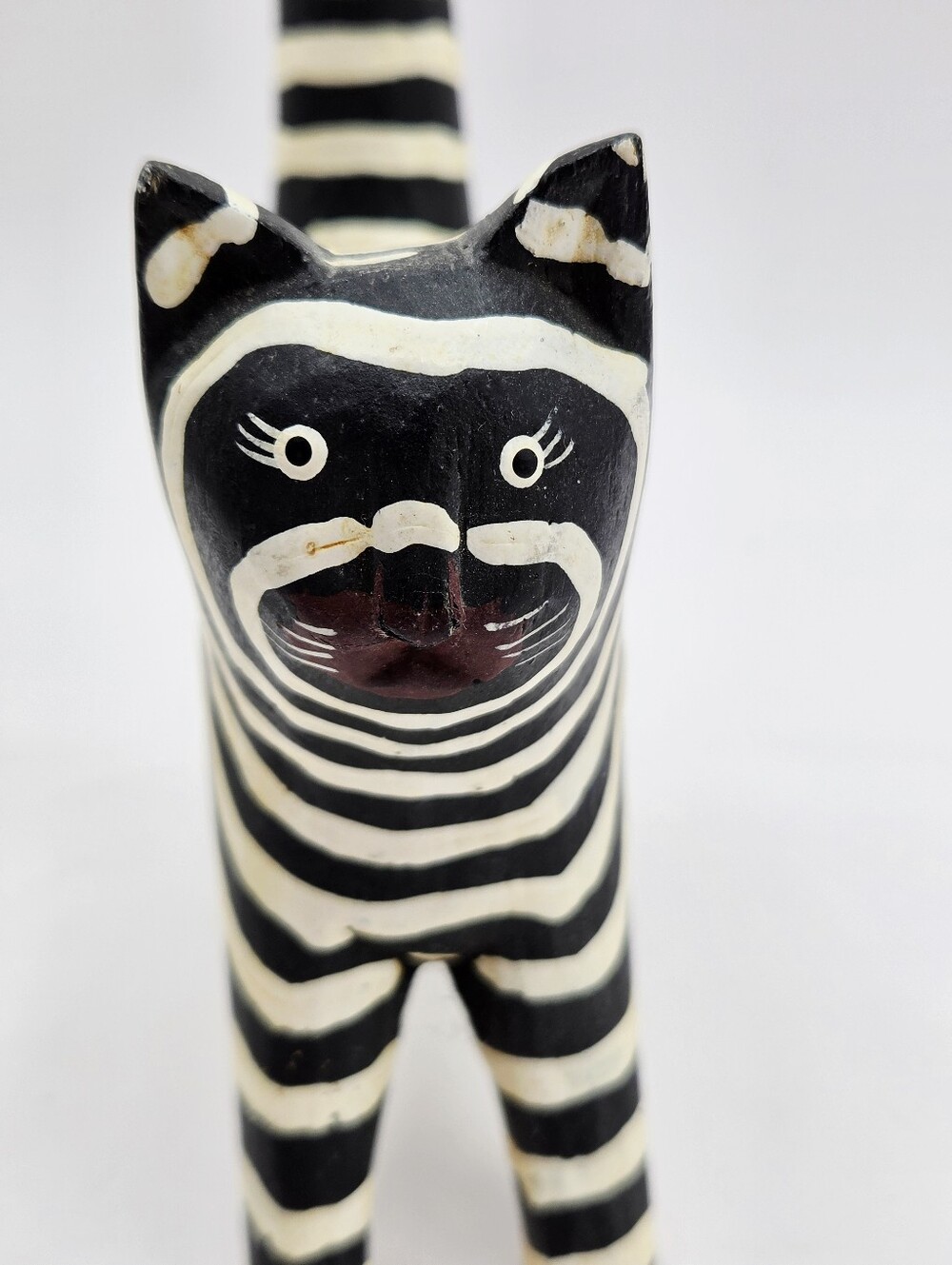 Vintage Black & White Striped Cat Figurine with Long Tail Standing Up - Picture 5 of 8